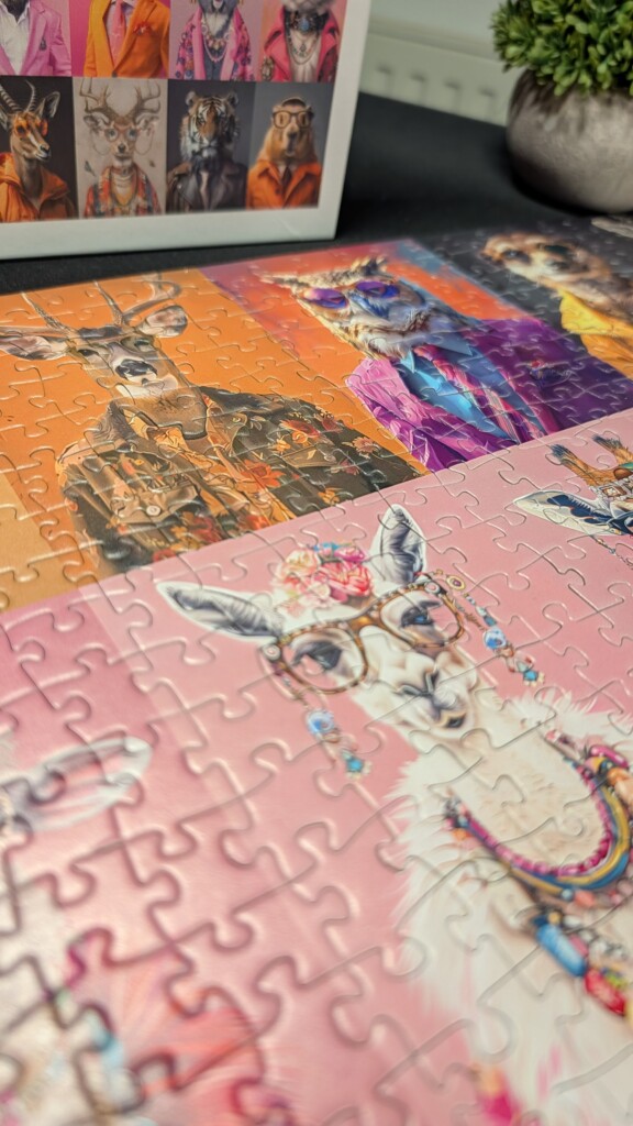 Tucocoo – Tierporträts in Kleidung - 1000 Teile Puzzle
