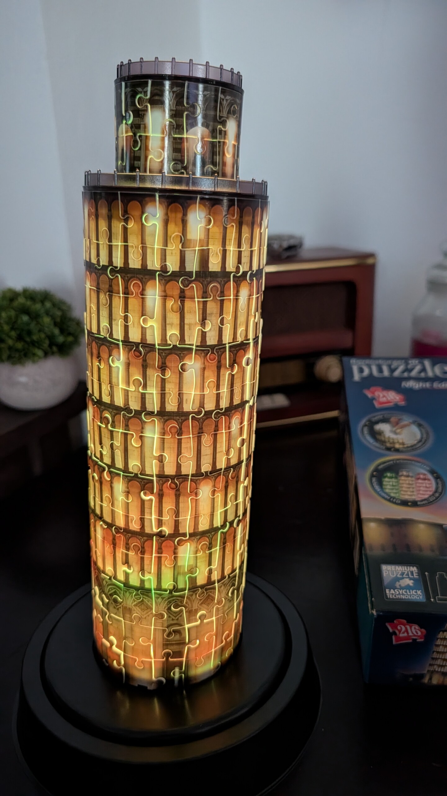 Ravensburger 3D-Puzzle Schiefer Turm von Pisa bei Nacht – 216 Teile mit LED-Beleuchtung 9 Schiefer Turm von Pisa bei Nacht